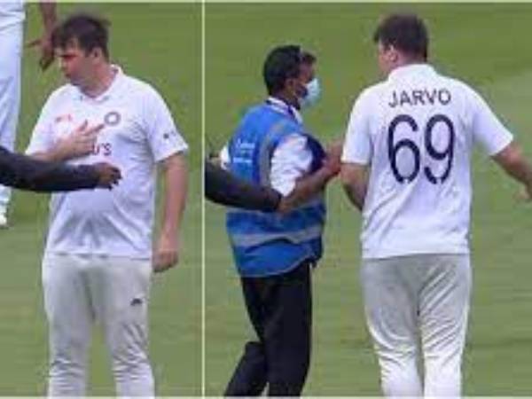 లీడ్స్లో నిషేధం.. లీడ్స్లో నిషేధం..