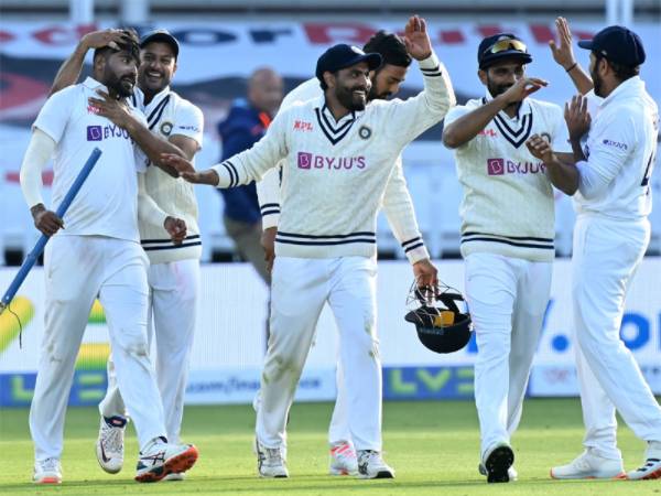 ఇన్నింగ్స్ తేడా చిత్తు..