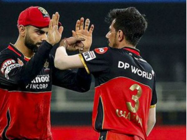 ఆకాష్‌ చోప్రా ఆర్‌సీబీ ప్లేయింగ్ ఎలెవన్‌ ఇదే: 