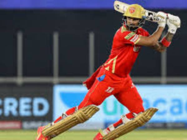 చివరివరకు ఆడకపోవడం..