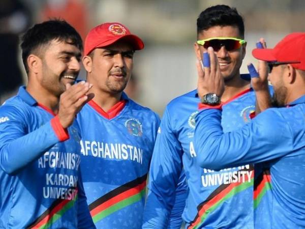  అసంతృప్తితోనే..