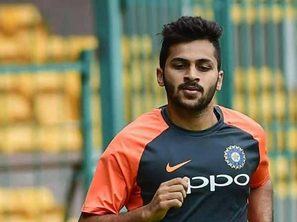 6 బంతుల్లో 6 సిక్స్‌లు..