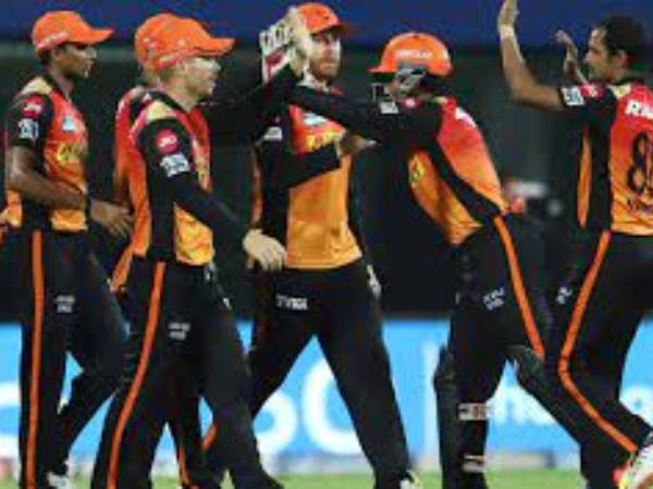  సన్‌రైజర్స్ హైదరాబాద్ తుది జట్టు (అంచనా):