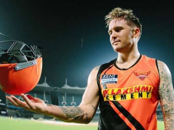  జేసన్ రాయ్ ఇన్: