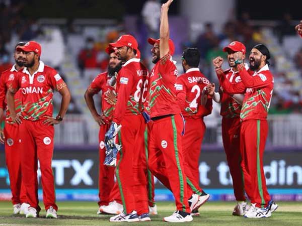 సంక్షిప్త స్కోర్లు: