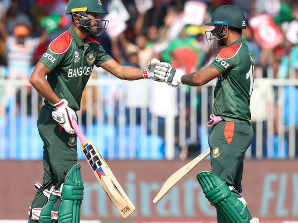 భిన్నంగా బంగ్లా టైగర్లు..