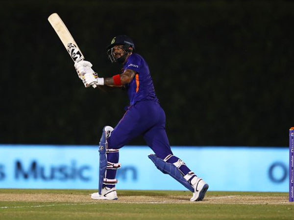 ఫుల్ జోష్లో బ్యాట్స్మన్.. ఫుల్ జోష్లో బ్యాట్స్మన్..