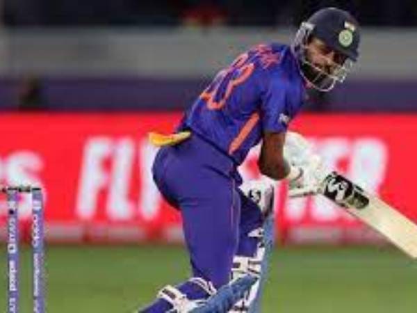 జట్టుకు భారంగా పాండ్యా..