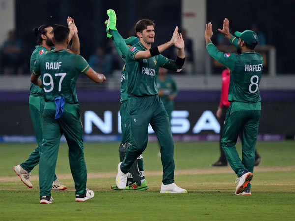 టాప్-3 విఫలం..