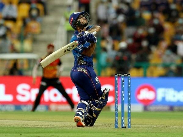 బౌండరీల వర్షం..