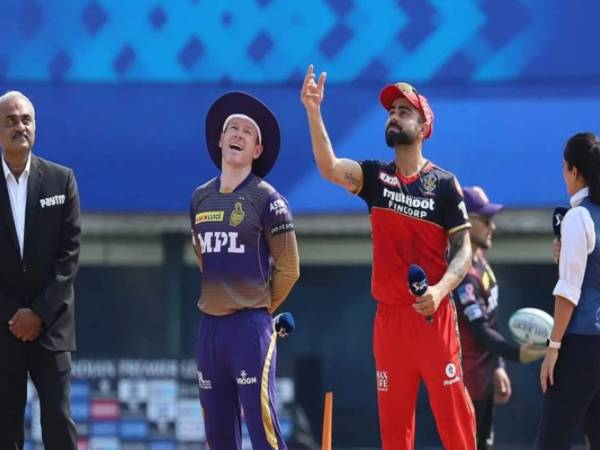 రికార్డ్స్ అండ్ పిచ్ రిపోర్ట్: