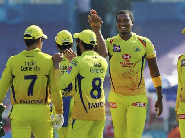 టాప్లో చెన్నై.. టాప్లో చెన్నై..