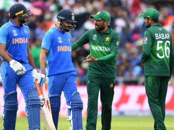 సొంత మైదానం: