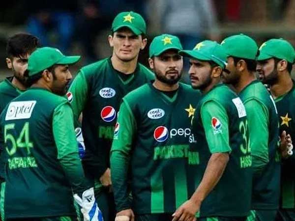 మూడు మార్పులు: