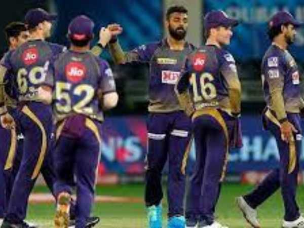  కన్నీటి పర్యంతం..