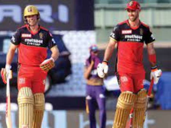  రాయల్‌ ఛాలెంజర్స్‌ బెంగళూరు తుది జట్టు (అంచనా):