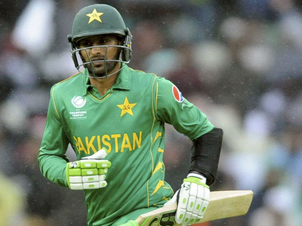 మిడిల్‌లో సీనియర్లు..