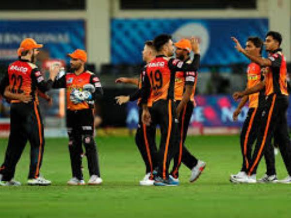 ఎప్పుడో ఇంటికి వెళ్లిపోయారు: