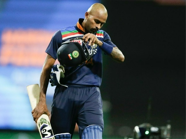  7:30 గంటల నుంచి టీవీలకు అతుక్కుపోవడమే.