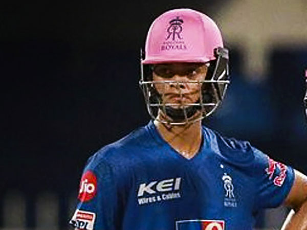 నాలుగో స్థానంలో