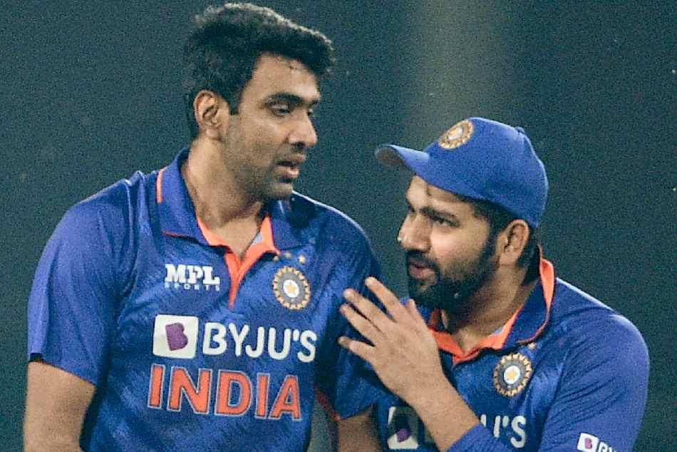 Rohit Sharma says Trying to create healthy atmosphere in the squad Rohit Sharma says Trying to create healthy atmosphere in the squad