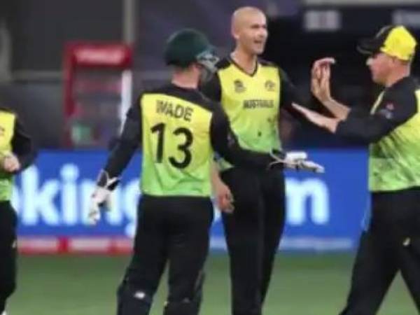 మూడో వికెట్ ముష్ఫికుర్..