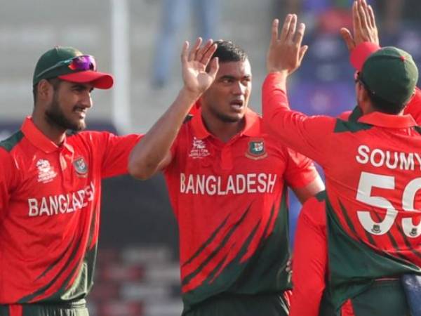 బంగ్లా దయనీయంగా..