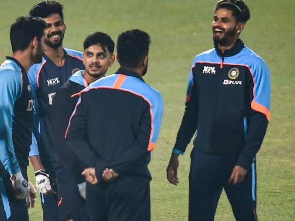 ప్రయోగాలకు సిద్ధం..