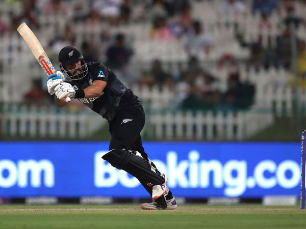 క్రీడా స్పూర్తిని విస్మరించలేకనే..