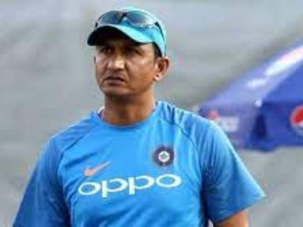  బ్యాటింగ్ కోచ్ నుంచి..