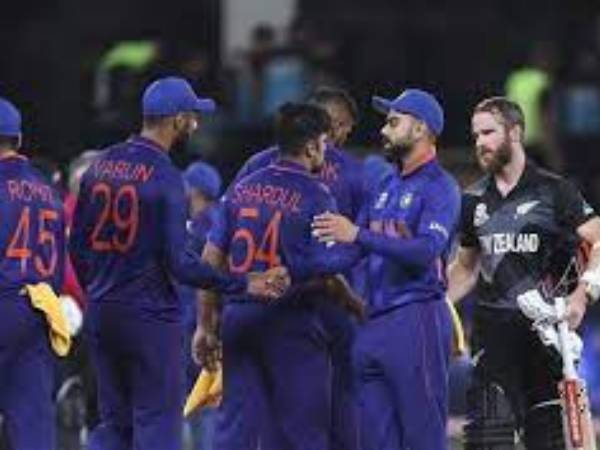 కోహ్లీపై విమర్శలు