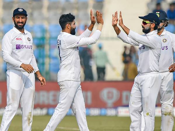 వికెట్ దూరంలో చేజారిన విజయం..