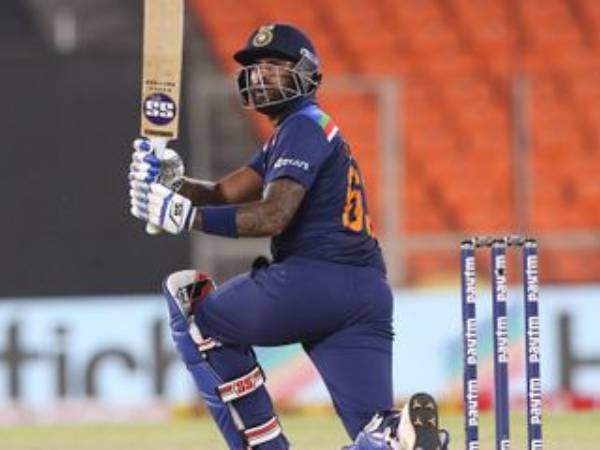 ఒక్క హాఫ్ సెంచరీనే..