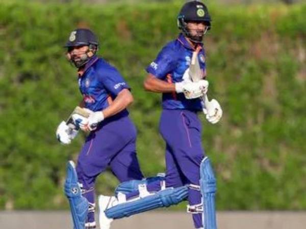 న్యూజిలాండ్తో టీ20 సిరీస్కు ఎంపికయ్యే జట్టు(అంచనా) న్యూజిలాండ్తో టీ20 సిరీస్కు ఎంపికయ్యే జట్టు(అంచనా)