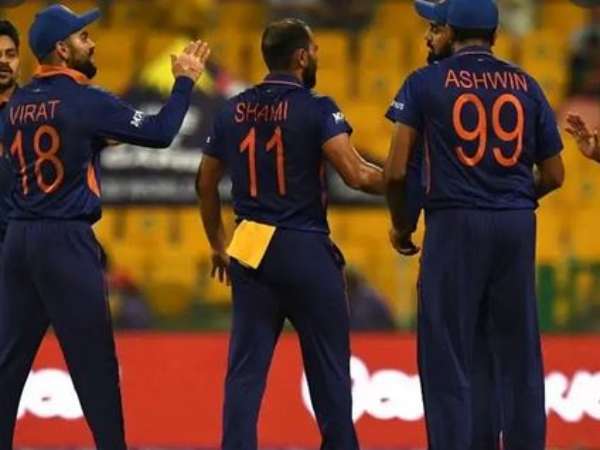  సెమీస్‌ చేరాలంటే: