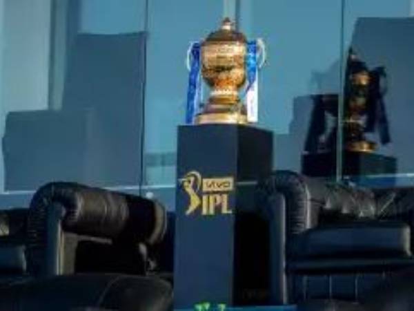 బిడ్డింగుల్లో జాప్యం..