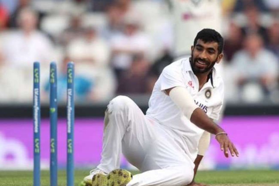 Jasprit Bumrah Leaves The Field With Injury Big Blow For Team India Jasprit Bumrah Leaves The Field With Injury Big Blow For Team India