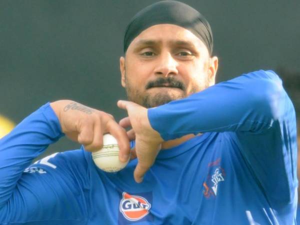  మంకీ గేట్ వివాదం..