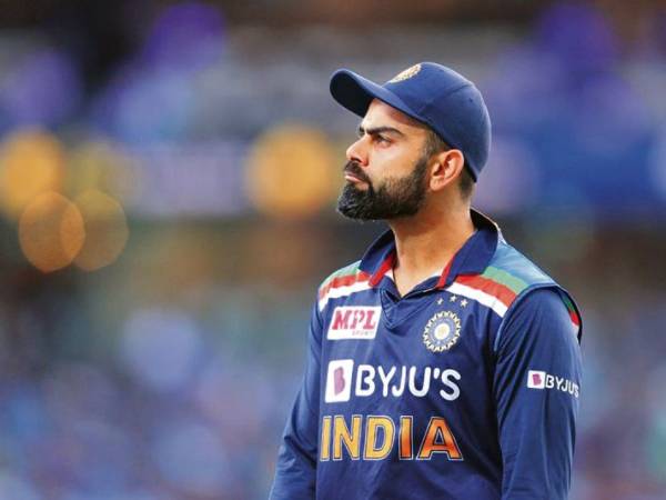  కెప్టెన్సీ ఊడింది..