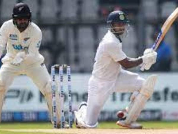 మయాంక్ సెంచరీ..