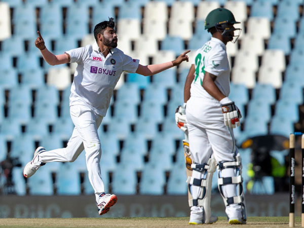 విజయానికి చేరువగా..