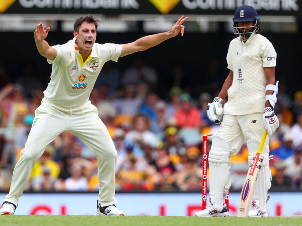 కమిన్స్ దెబ్బకు..