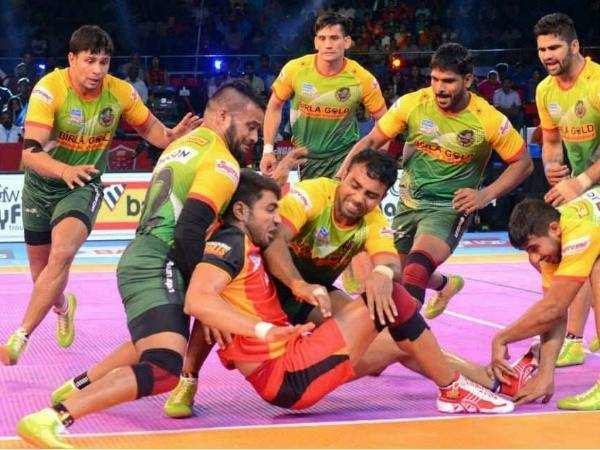 ఆలౌట్ చేసి..