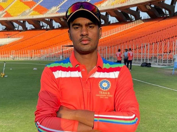 మిట్ట మధ్యాహ్నం ప్రాక్టీస్..