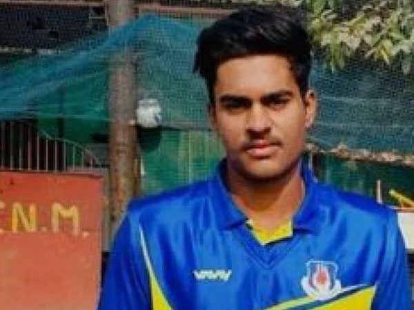 ఎడమచేతి బ్యాటింగ్‌తో...