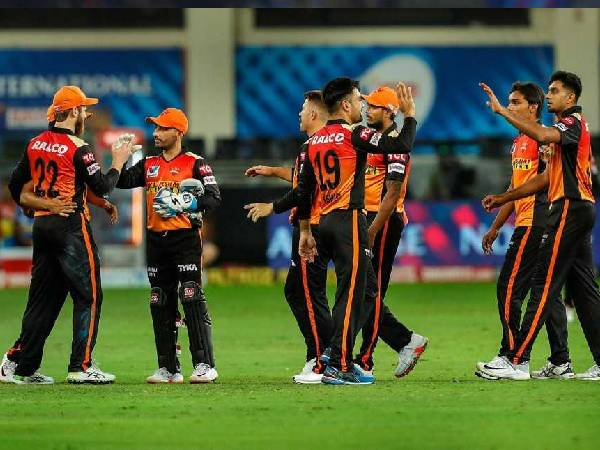 రిటెన్షన్ పాలసీతో సన్‌రైజర్స్ ఎవరు మిగిలారంటే.. 