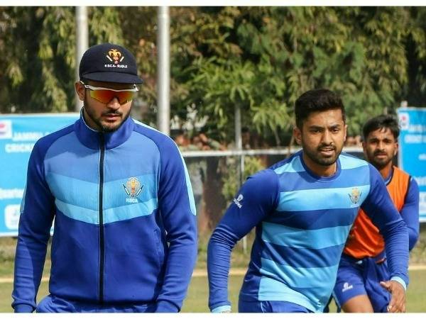 భారీ ల‌క్ష్య చేధ‌న‌లో చేతులెత్తేసిన క‌ర్ణాట‌క‌