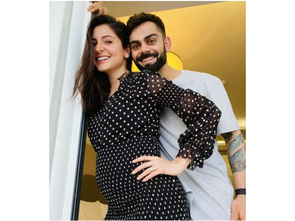 నాలుగో వివాహ వార్షికోత్సవం..