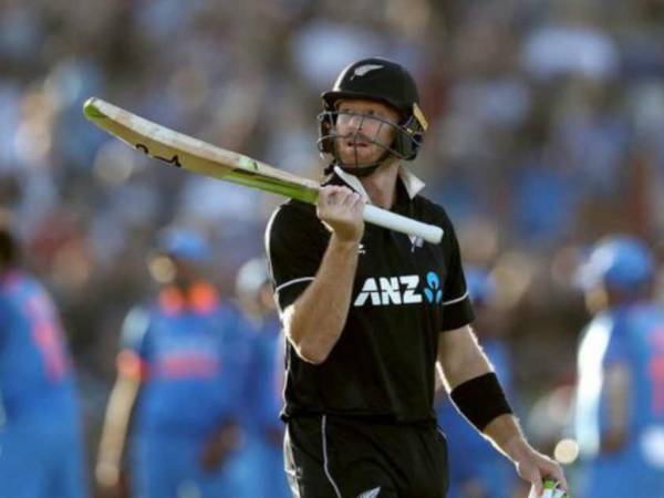  మార్టిన్ గప్టిల్, క్రిస్ వోక్స్..