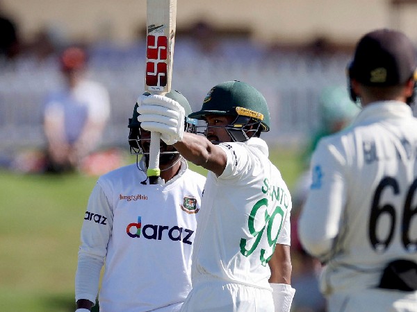 తొలి టెస్టులో ఘ‌న‌విజ‌యం